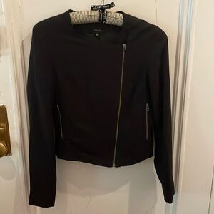 Aritzia Talula black jacket with pockets - size 00